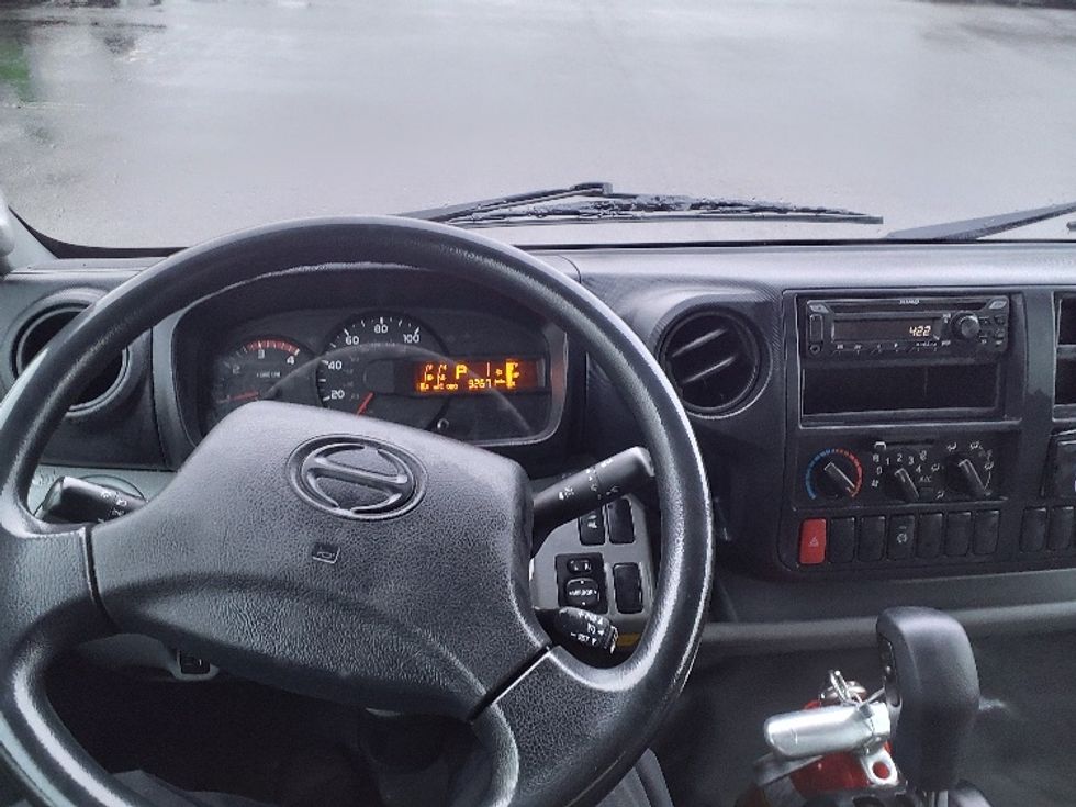 Refrigerated Truck-Light and Medium Duty Trucks-Hino-2019-195-Norton-MA-92,670\n\t\tmiles-$ 47,500 - Image 18