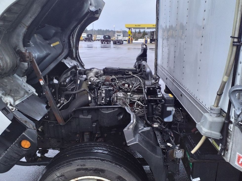 Refrigerated Truck-Light and Medium Duty Trucks-Hino-2019-195-Norton-MA-92,670\n\t\tmiles-$ 47,500 - Image 24