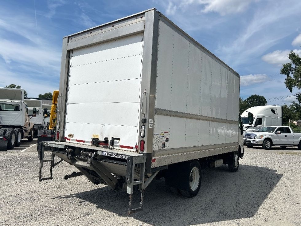 Refrigerated Truck-Light and Medium Duty Trucks-Hino-2019-195-Prince George-VA-119,122\n\t\tmiles-$ 52,750 - Image 26