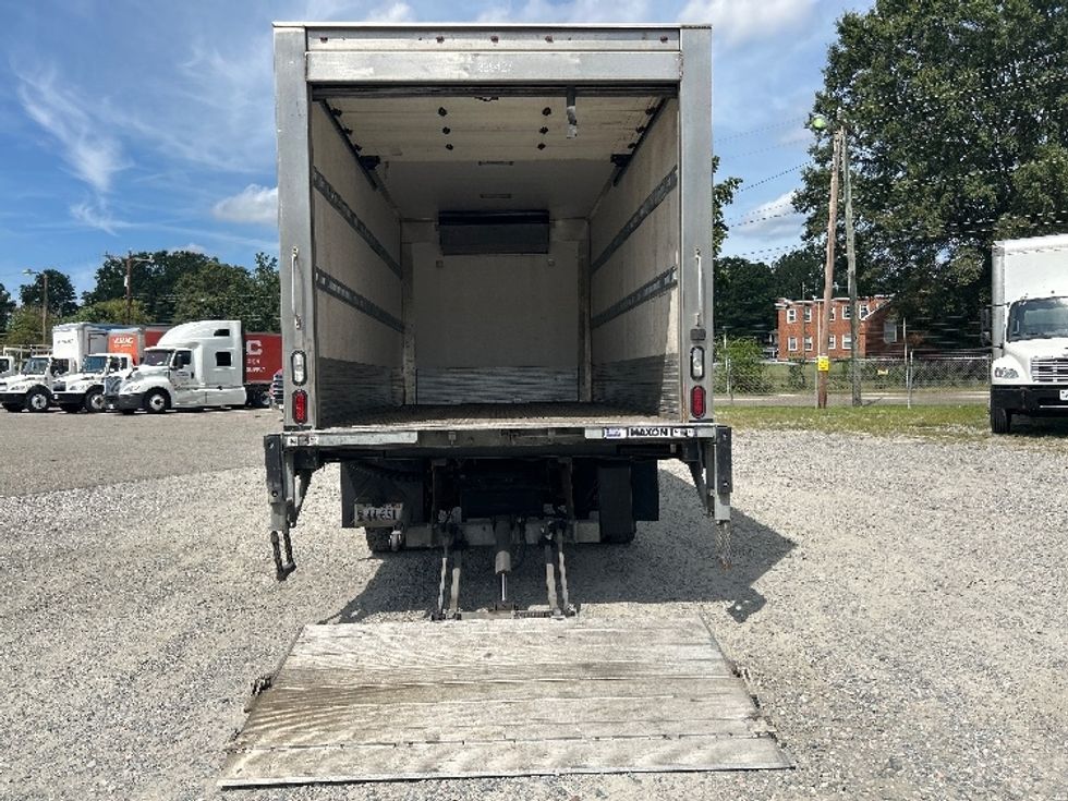 Refrigerated Truck-Light and Medium Duty Trucks-Hino-2019-195-Prince George-VA-119,122\n\t\tmiles-$ 52,750 - Image 9