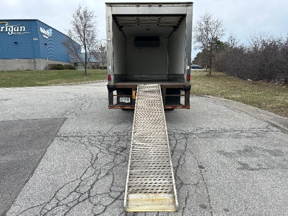Refrigerated Truck-Light and Medium Duty Trucks-Hino-2019-195-Rochester-NY-135,497\n\t\tmiles-$ 43,250 - Image 9