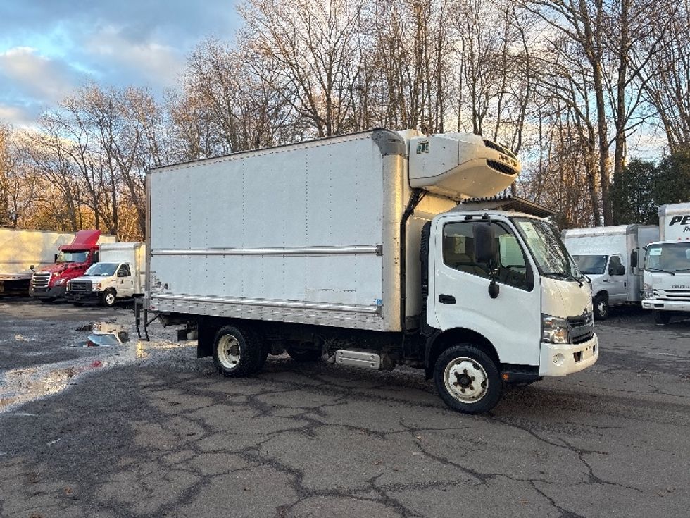 Refrigerated Truck-Light and Medium Duty Trucks-Hino-2019-195-South Plainfield-NJ-134,650\n\t\tmiles-$ 46,250 - Image 1