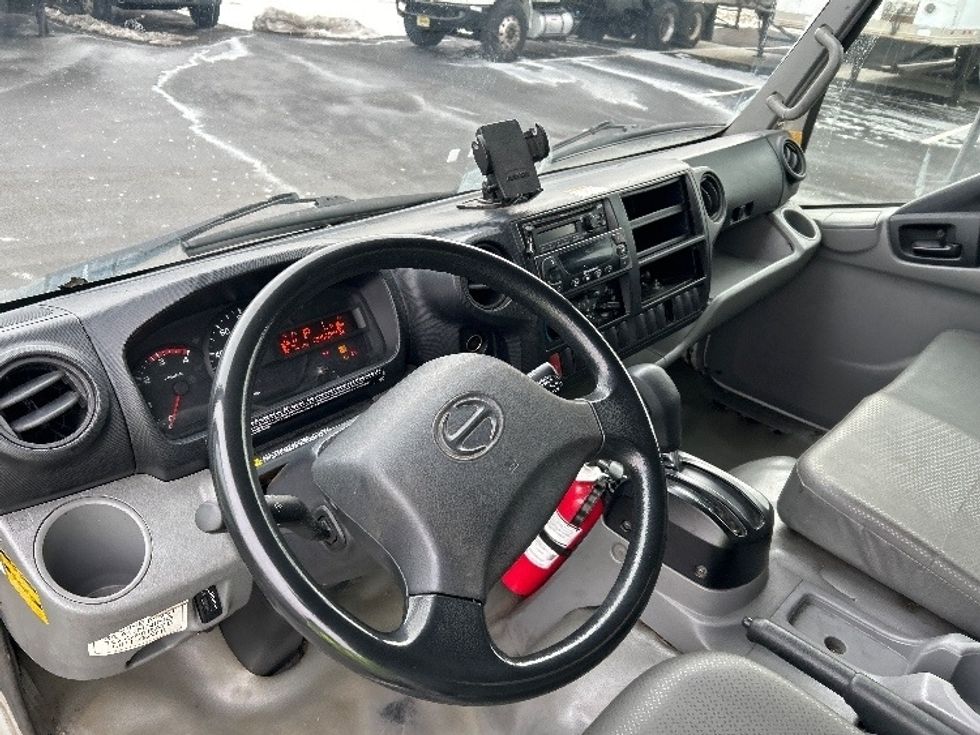 Refrigerated Truck-Light and Medium Duty Trucks-Hino-2019-195-South Plainfield-NJ-134,650\n\t\tmiles-$ 46,250 - Image 17