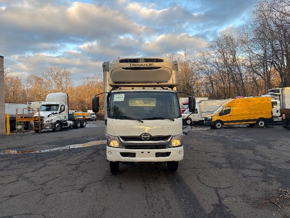 Refrigerated Truck-Light and Medium Duty Trucks-Hino-2019-195-South Plainfield-NJ-134,650\n\t\tmiles-$ 46,250 - Image 2