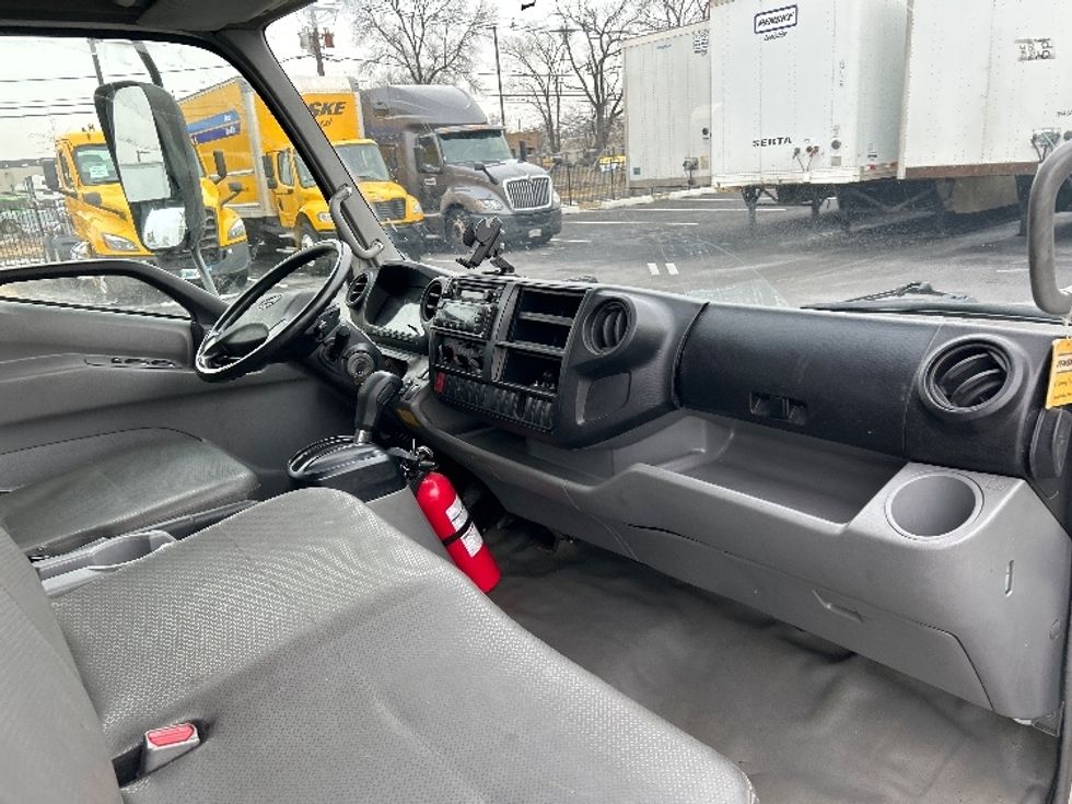 Refrigerated Truck-Light and Medium Duty Trucks-Hino-2019-195-South Plainfield-NJ-134,650\n\t\tmiles-$ 46,250 - Image 22