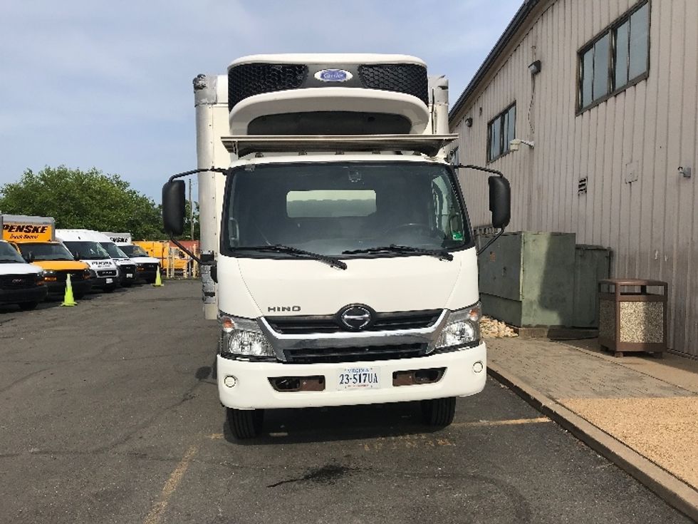 Refrigerated Truck-Light and Medium Duty Trucks-Hino-2019-195-Sterling-VA-92,720\n\t\tmiles-$ 52,250 - Image 2