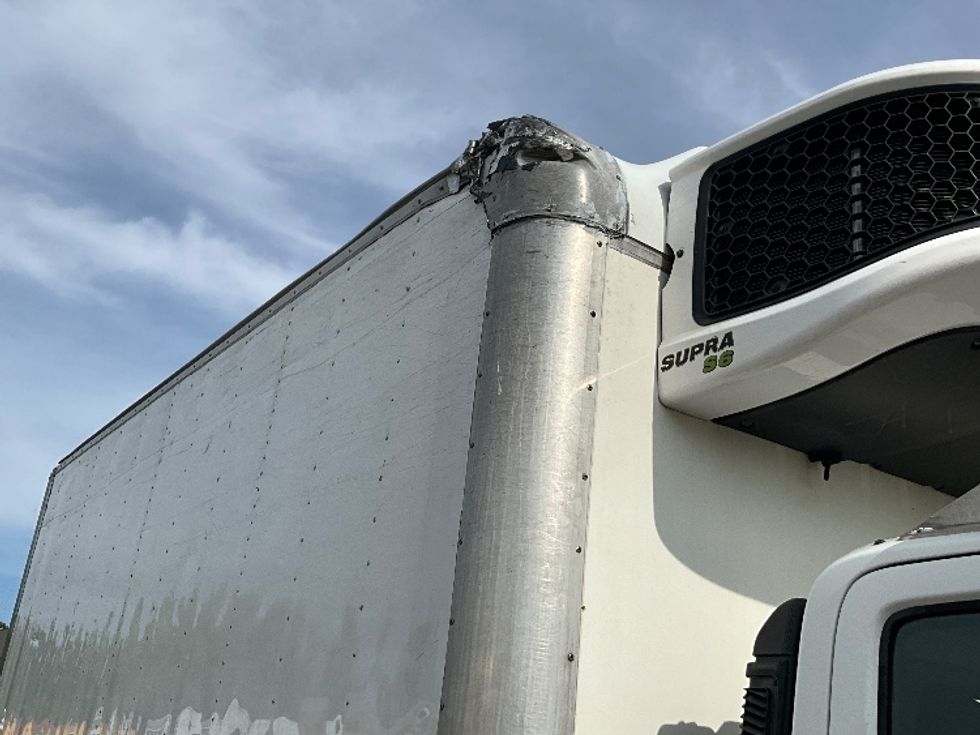Refrigerated Truck-Light and Medium Duty Trucks-Hino-2019-195-Sterling-VA-92,720\n\t\tmiles-$ 52,250 - Image 26