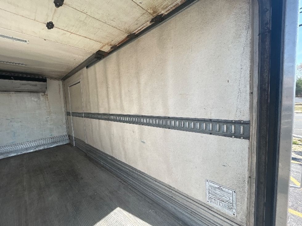 Refrigerated Truck-Light and Medium Duty Trucks-Hino-2019-195-Swedesboro-NJ-104,892\n\t\tmiles-$ 45,250 - Image 12