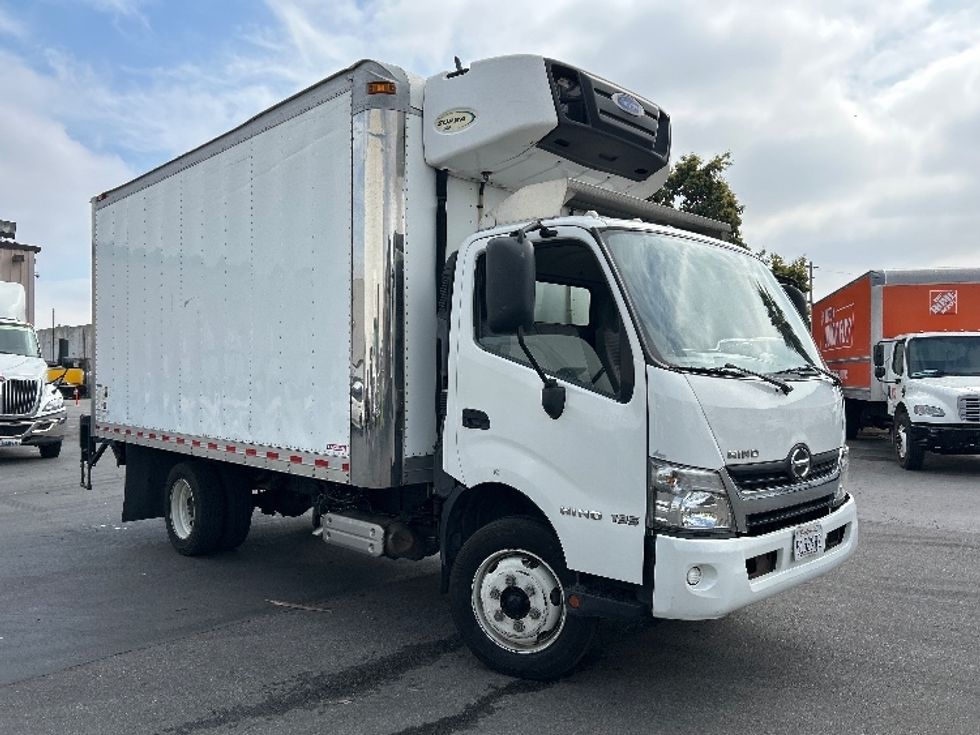 Refrigerated Truck-Light and Medium Duty Trucks-Hino-2019-195-Torrance-CA-156,356\n\t\tmiles-$ 48,500 - Image 1