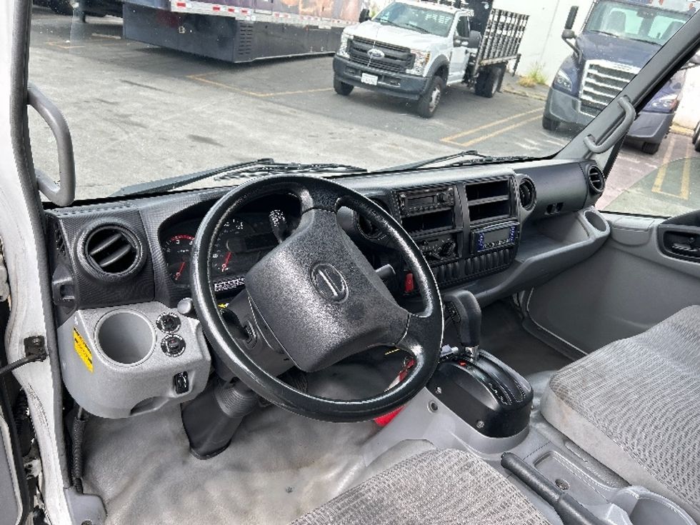 Refrigerated Truck-Light and Medium Duty Trucks-Hino-2019-195-Torrance-CA-156,356\n\t\tmiles-$ 48,500 - Image 17