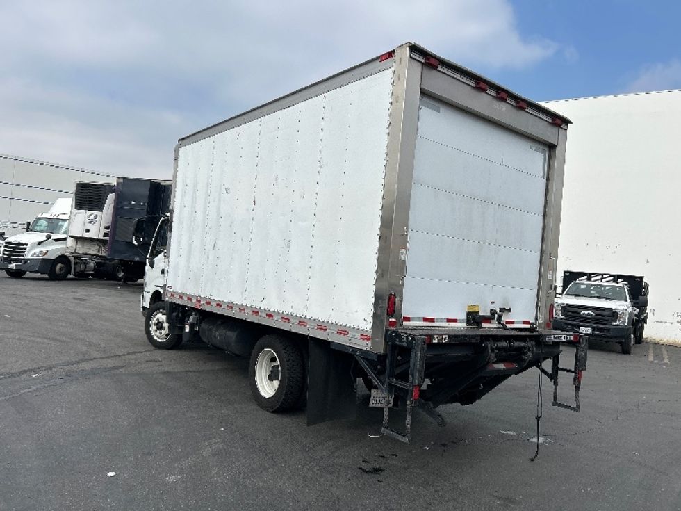 Refrigerated Truck-Light and Medium Duty Trucks-Hino-2019-195-Torrance-CA-156,356\n\t\tmiles-$ 48,500 - Image 6