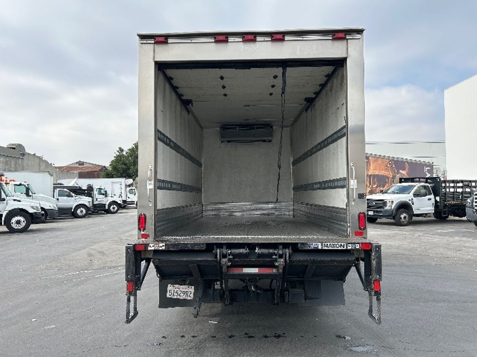 Refrigerated Truck-Light and Medium Duty Trucks-Hino-2019-195-Torrance-CA-156,356\n\t\tmiles-$ 48,500 - Image 8