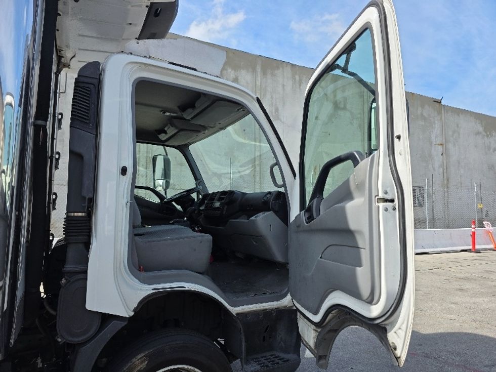 Refrigerated Truck-Light and Medium Duty Trucks-Hino-2019-195-Torrance-CA-177,291\n\t\tmiles-$ 42,750 - Image 20