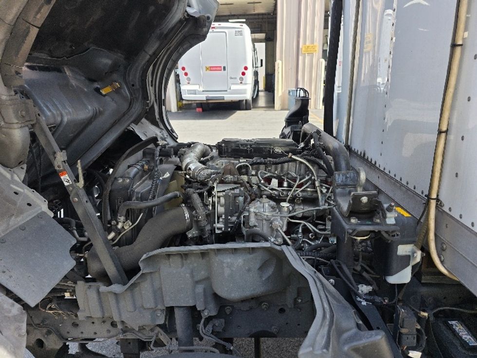 Refrigerated Truck-Light and Medium Duty Trucks-Hino-2019-195-Torrance-CA-177,291\n\t\tmiles-$ 42,750 - Image 24