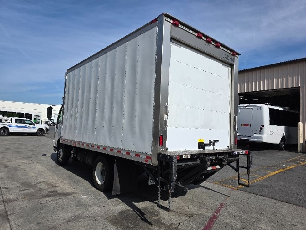 Refrigerated Truck-Light and Medium Duty Trucks-Hino-2019-195-Torrance-CA-177,291\n\t\tmiles-$ 42,750 - Image 6