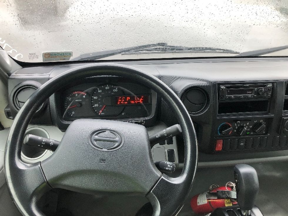 Refrigerated Truck-Light and Medium Duty Trucks-Hino-2019-195-Torrance-CA-78,875\n\t\tmiles-$ 54,750 - Image 17
