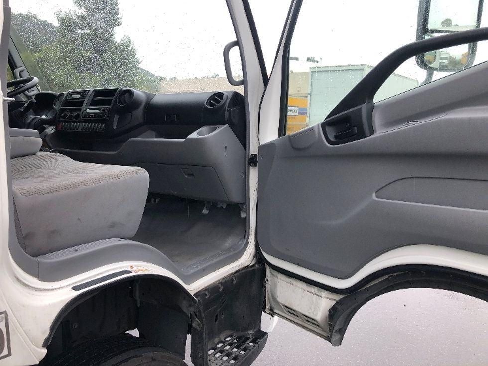 Refrigerated Truck-Light and Medium Duty Trucks-Hino-2019-195-Torrance-CA-78,875\n\t\tmiles-$ 54,750 - Image 19