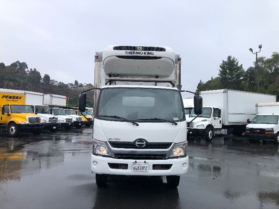 Refrigerated Truck-Light and Medium Duty Trucks-Hino-2019-195-Torrance-CA-78,875\n\t\tmiles-$ 54,750 - Image 2