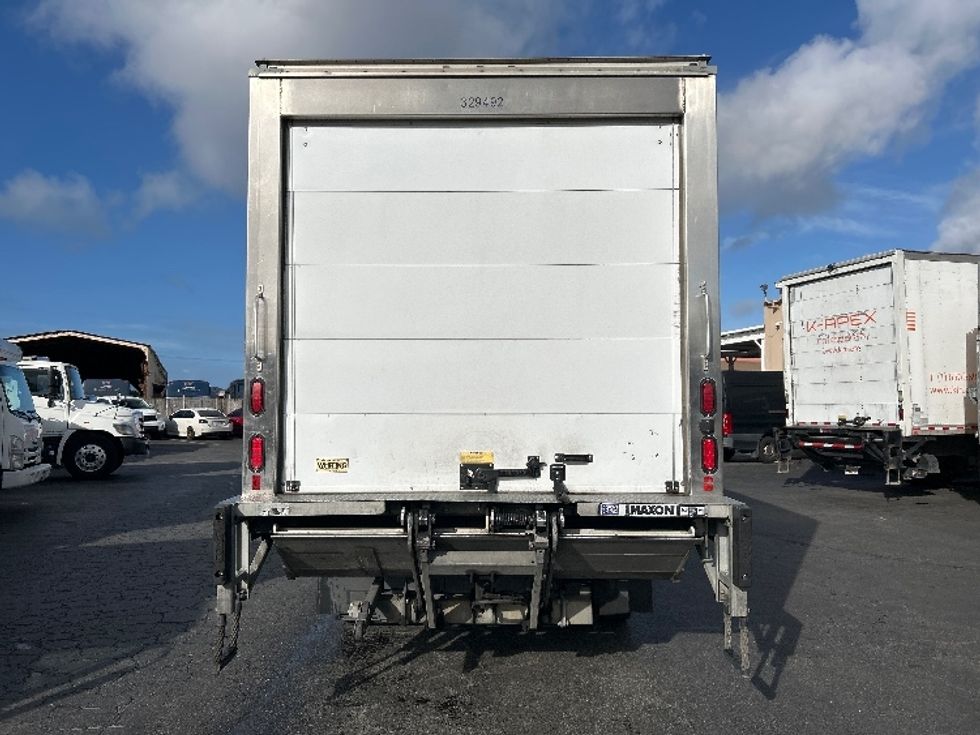 Refrigerated Truck-Light and Medium Duty Trucks-Hino-2019-195-West Sacramento-CA-115,145\n\t\tmiles-$ 52,250 - Image 7