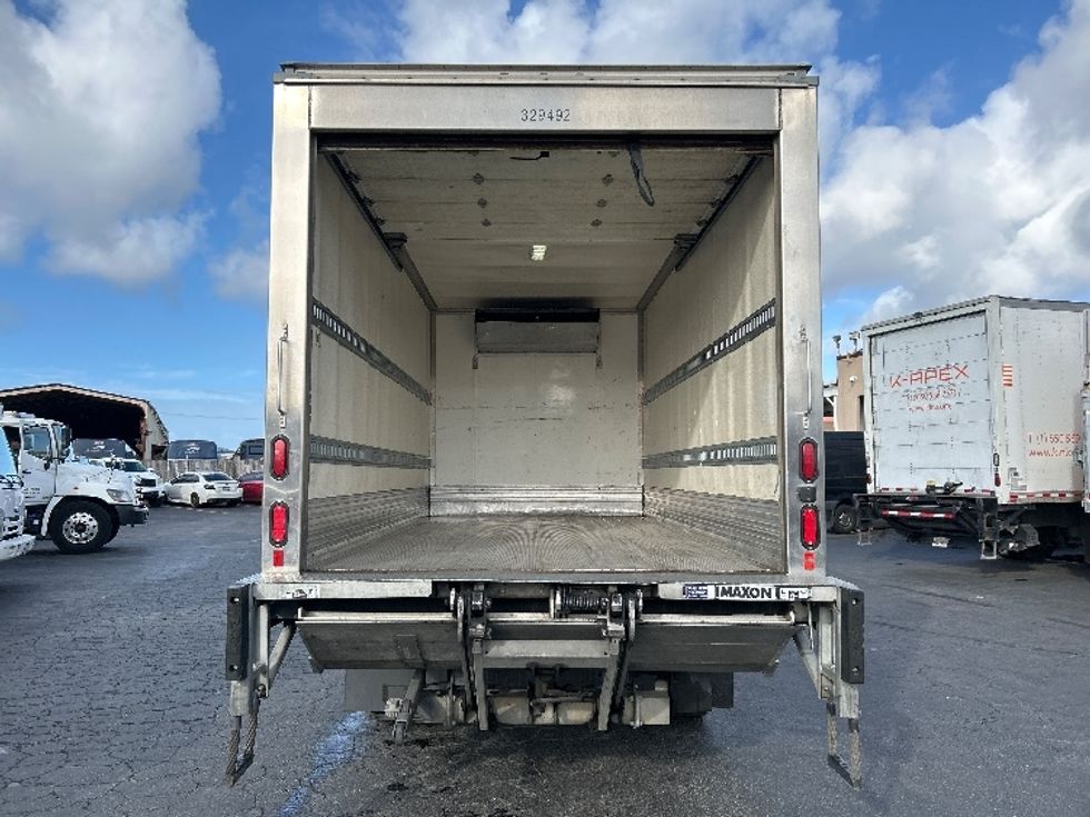 Refrigerated Truck-Light and Medium Duty Trucks-Hino-2019-195-West Sacramento-CA-115,145\n\t\tmiles-$ 52,250 - Image 8