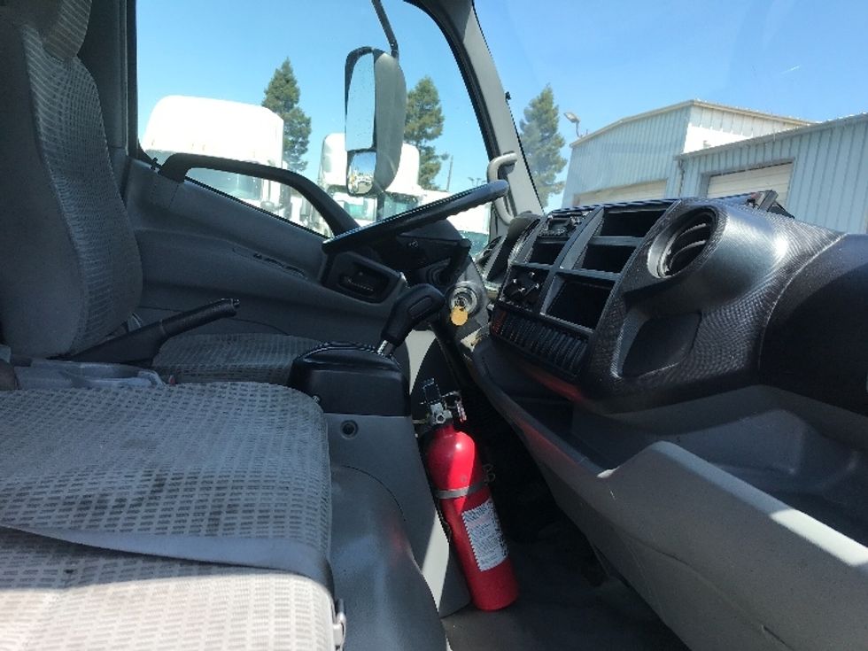 Refrigerated Truck-Light and Medium Duty Trucks-Hino-2019-195-West Sacramento-CA-202,253\n\t\tmiles-$ 35,250 - Image 21