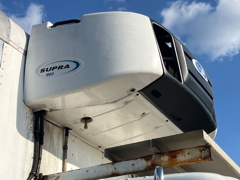 Refrigerated Truck-Light and Medium Duty Trucks-Hino-2019-258LP-Mississauga-ON-215,468\n\t\tkm-$ 71,250 - Image 25