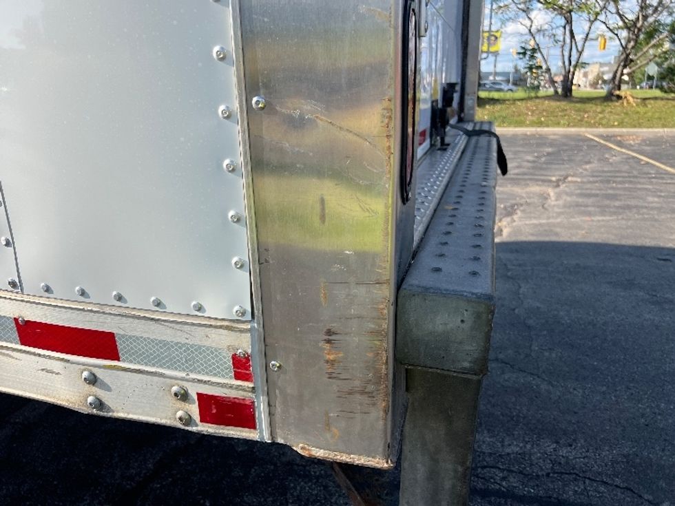 Refrigerated Truck-Light and Medium Duty Trucks-Hino-2019-258LP-Mississauga-ON-215,468\n\t\tkm-$ 71,250 - Image 27