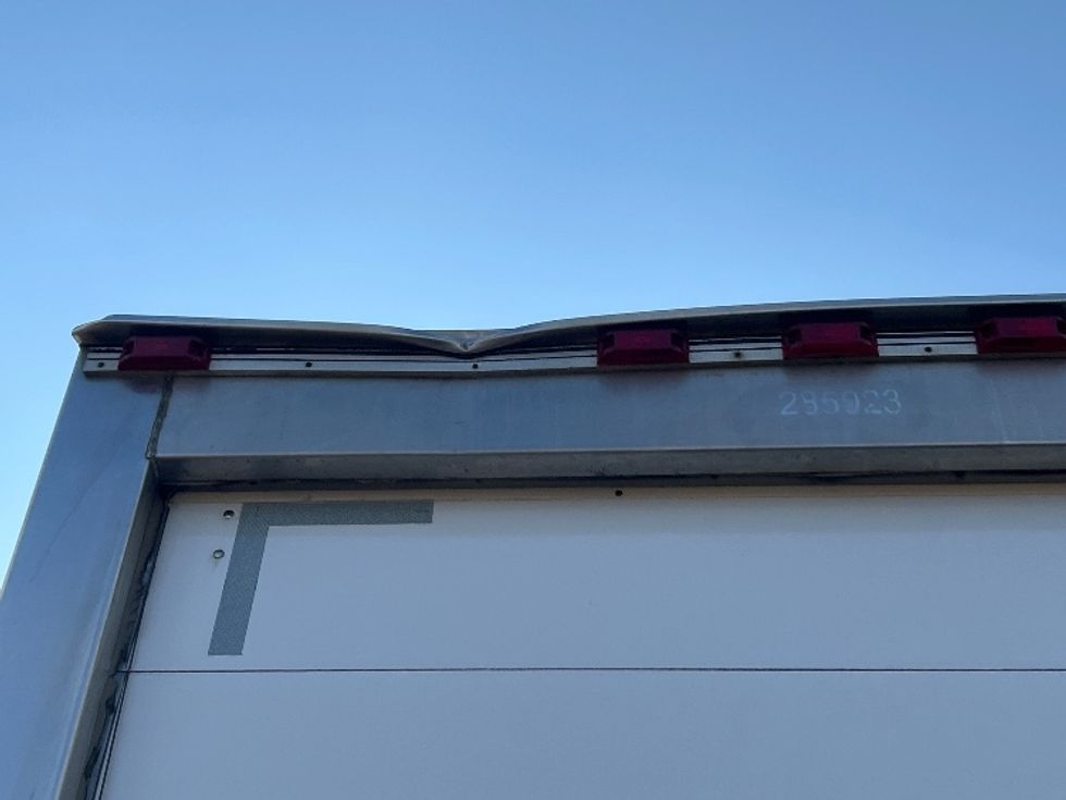 Refrigerated Truck-Light and Medium Duty Trucks-Hino-2019-258LP-Mississauga-ON-215,468\n\t\tkm-$ 71,250 - Image 28