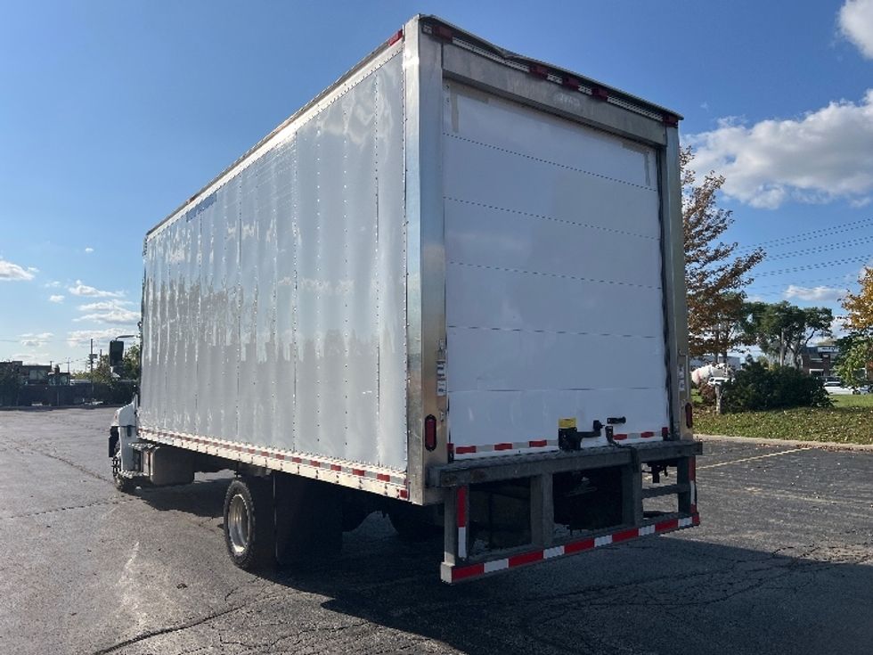Refrigerated Truck-Light and Medium Duty Trucks-Hino-2019-258LP-Mississauga-ON-215,468\n\t\tkm-$ 71,250 - Image 6