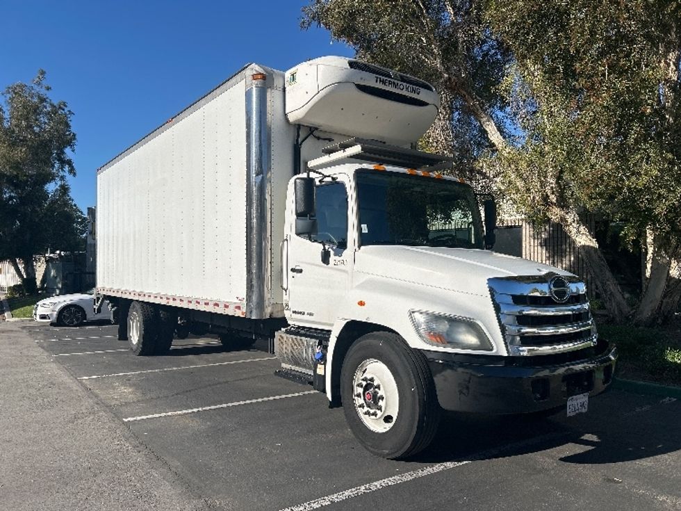 Refrigerated Truck-Light and Medium Duty Trucks-Hino-2019-268-Anaheim-CA-175,193\n\t\tmiles-$ 62,750 - Image 1