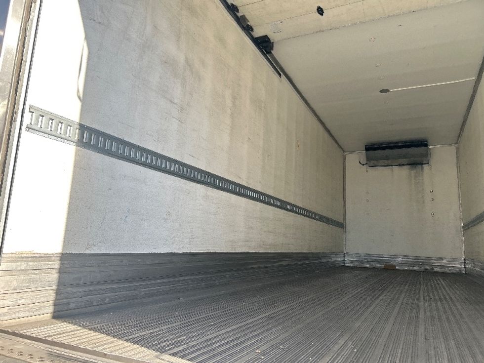 Refrigerated Truck-Light and Medium Duty Trucks-Hino-2019-268-Anaheim-CA-175,193\n\t\tmiles-$ 62,750 - Image 11