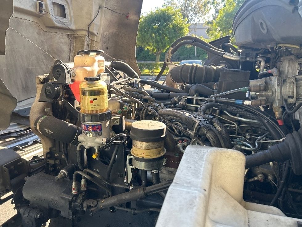 Refrigerated Truck-Light and Medium Duty Trucks-Hino-2019-268-Anaheim-CA-175,193\n\t\tmiles-$ 62,750 - Image 24