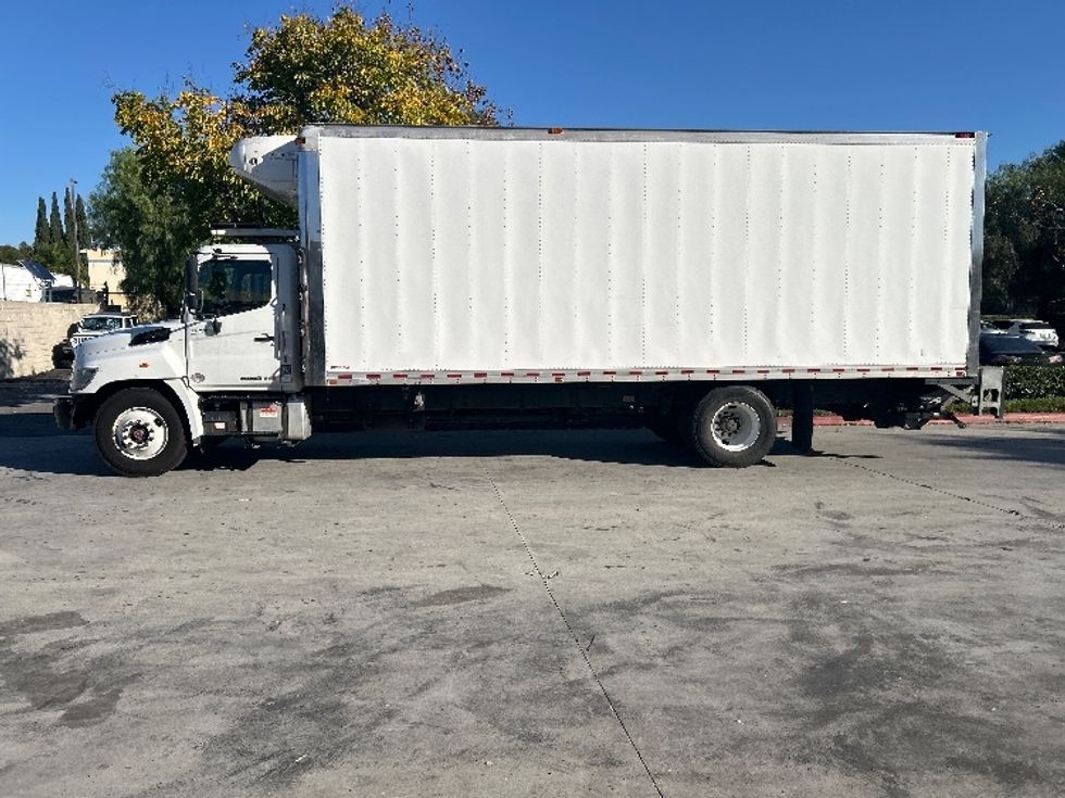 Refrigerated Truck-Light and Medium Duty Trucks-Hino-2019-268-Anaheim-CA-175,193\n\t\tmiles-$ 62,750 - Image 4