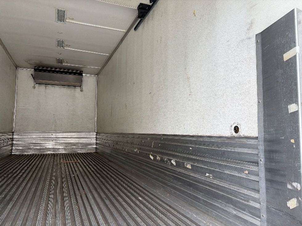 Refrigerated Truck-Light and Medium Duty Trucks-Hino-2019-268-Atlanta (Forest Park)-GA-219,168\n\t\tmiles-$ 38,500 - Image 12