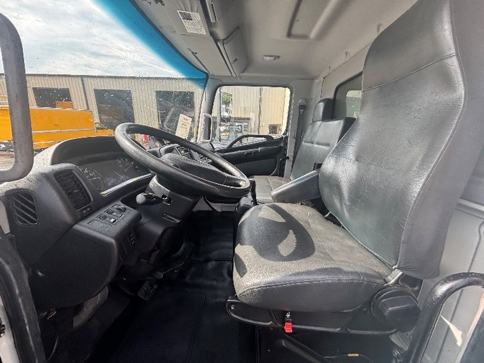 Refrigerated Truck-Light and Medium Duty Trucks-Hino-2019-268-Atlanta (Forest Park)-GA-219,486\n\t\tmiles-$ 42,000 - Image 19