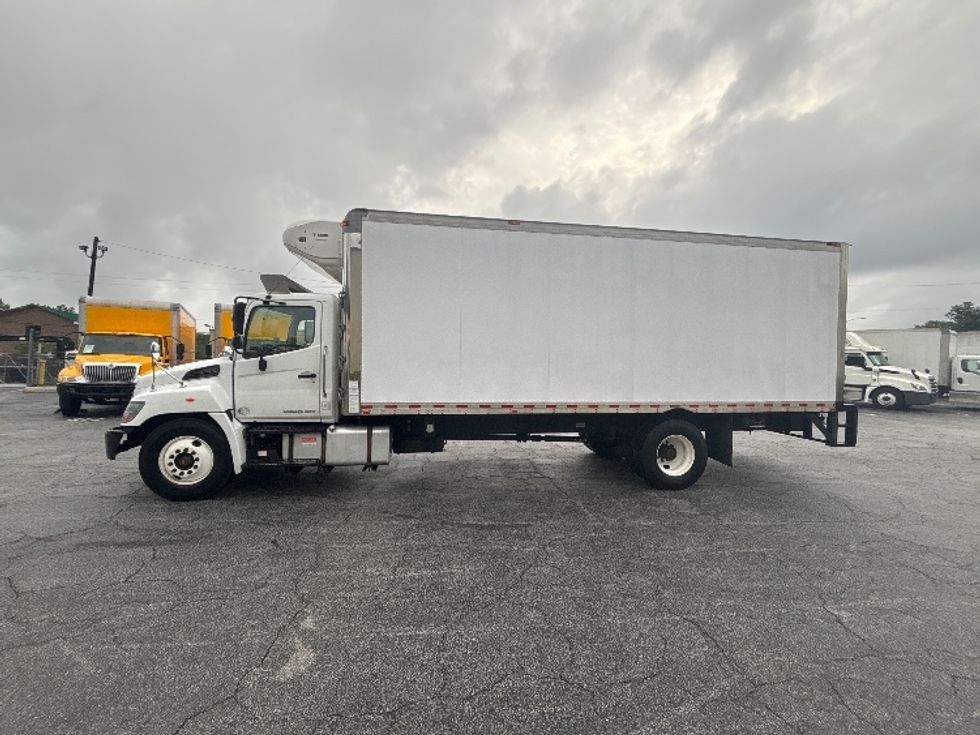 Refrigerated Truck-Light and Medium Duty Trucks-Hino-2019-268-Atlanta (Forest Park)-GA-246,906\n\t\tmiles-$ 37,250 - Image 4