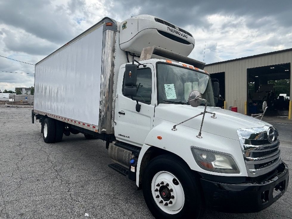 Refrigerated Truck-Light and Medium Duty Trucks-Hino-2019-268-Atlanta (Forest Park)-GA-263,117\n\t\tmiles-$ 34,250 - Image 1