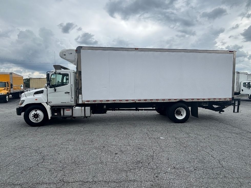 Refrigerated Truck-Light and Medium Duty Trucks-Hino-2019-268-Atlanta (Forest Park)-GA-263,117\n\t\tmiles-$ 34,250 - Image 4