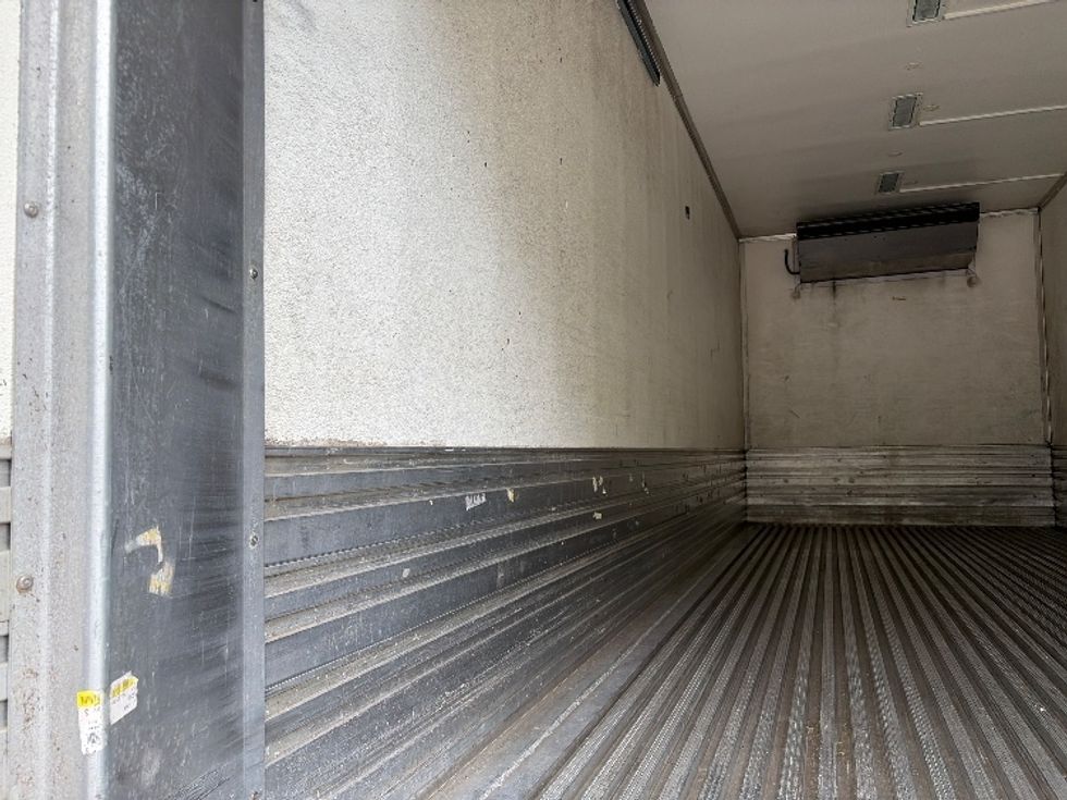 Refrigerated Truck-Light and Medium Duty Trucks-Hino-2019-268-Atlanta (Forest Park)-GA-268,897\n\t\tmiles-$ 31,000 - Image 11