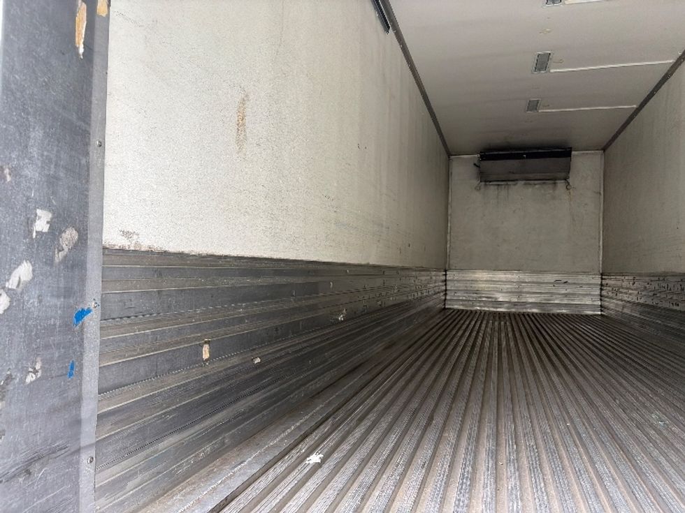 Refrigerated Truck-Light and Medium Duty Trucks-Hino-2019-268-Atlanta (Forest Park)-GA-281,680\n\t\tmiles-$ 39,750 - Image 11