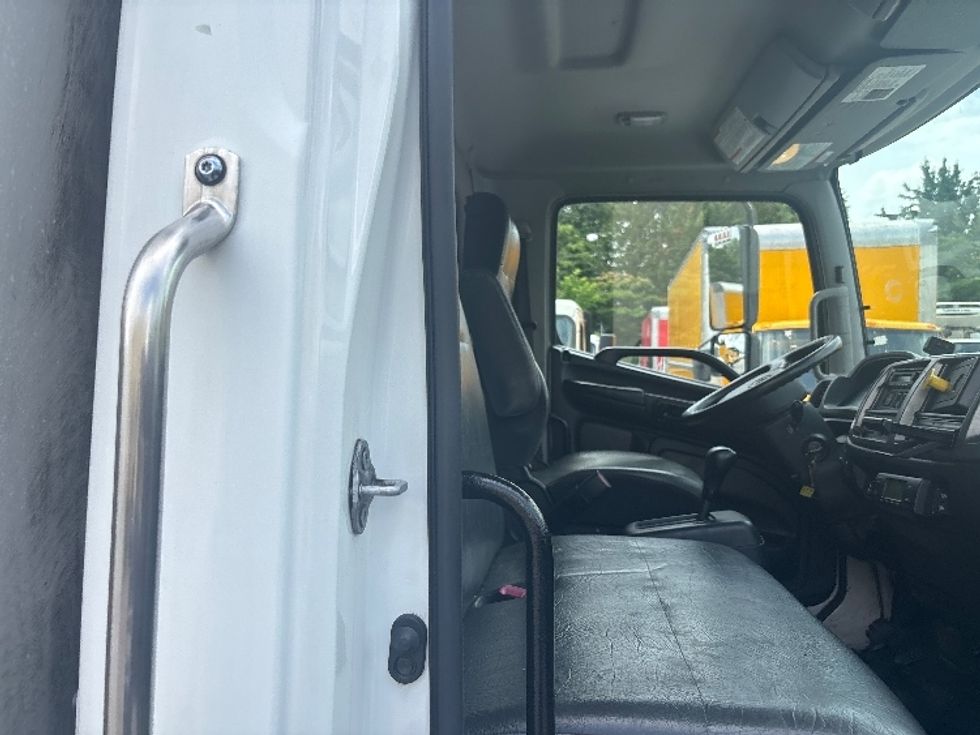 Refrigerated Truck-Light and Medium Duty Trucks-Hino-2019-268-Atlanta (Forest Park)-GA-281,680\n\t\tmiles-$ 39,750 - Image 22