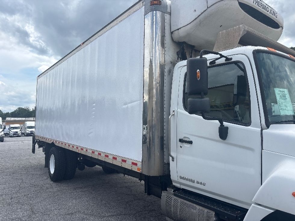 Refrigerated Truck-Light and Medium Duty Trucks-Hino-2019-268-Atlanta (Forest Park)-GA-281,680\n\t\tmiles-$ 39,750 - Image 26