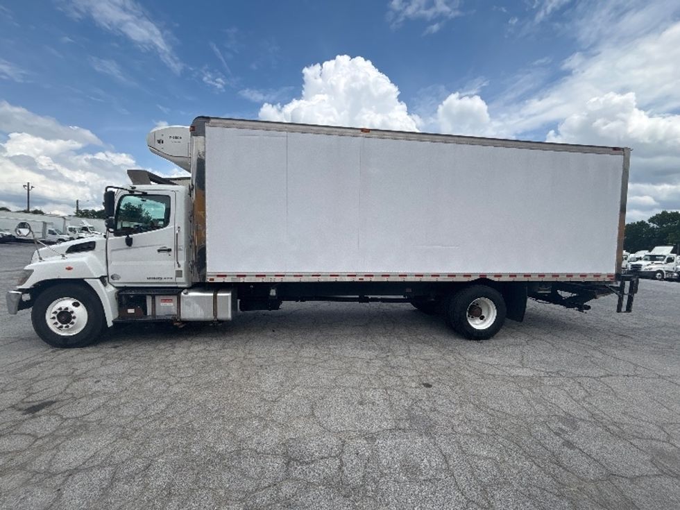 Refrigerated Truck-Light and Medium Duty Trucks-Hino-2019-268-Atlanta (Forest Park)-GA-281,680\n\t\tmiles-$ 39,750 - Image 4
