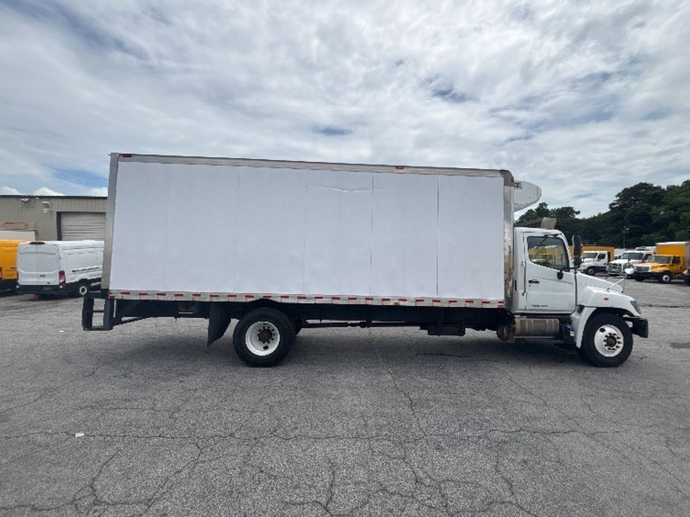 Refrigerated Truck-Light and Medium Duty Trucks-Hino-2019-268-Atlanta (Forest Park)-GA-287,270\n\t\tmiles-$ 32,000 - Image 15