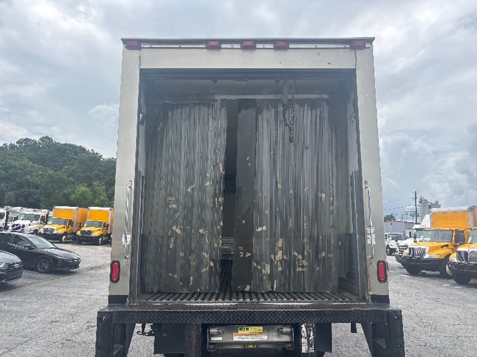 Refrigerated Truck-Light and Medium Duty Trucks-Hino-2019-268-Atlanta (Forest Park)-GA-287,270\n\t\tmiles-$ 32,000 - Image 8