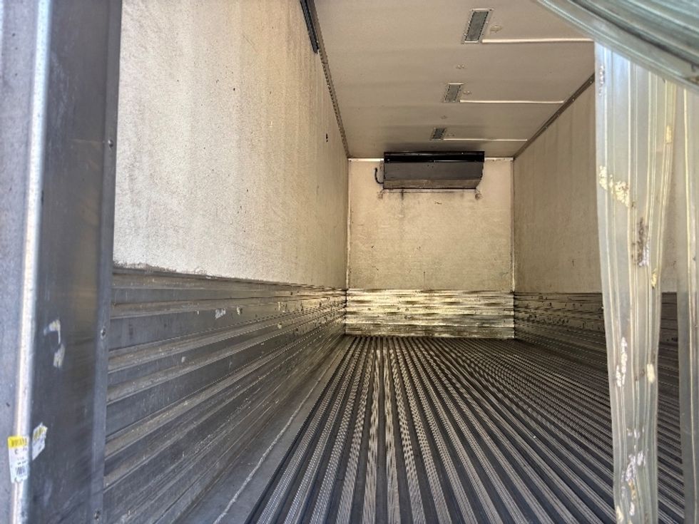 Refrigerated Truck-Light and Medium Duty Trucks-Hino-2019-268-Atlanta (Forest Park)-GA-294,868\n\t\tmiles-$ 31,000 - Image 11
