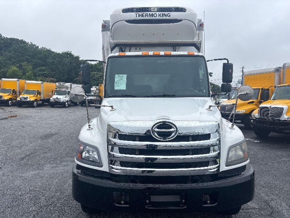 Refrigerated Truck-Light and Medium Duty Trucks-Hino-2019-268-Atlanta (Forest Park)-GA-294,868\n\t\tmiles-$ 31,000 - Image 2