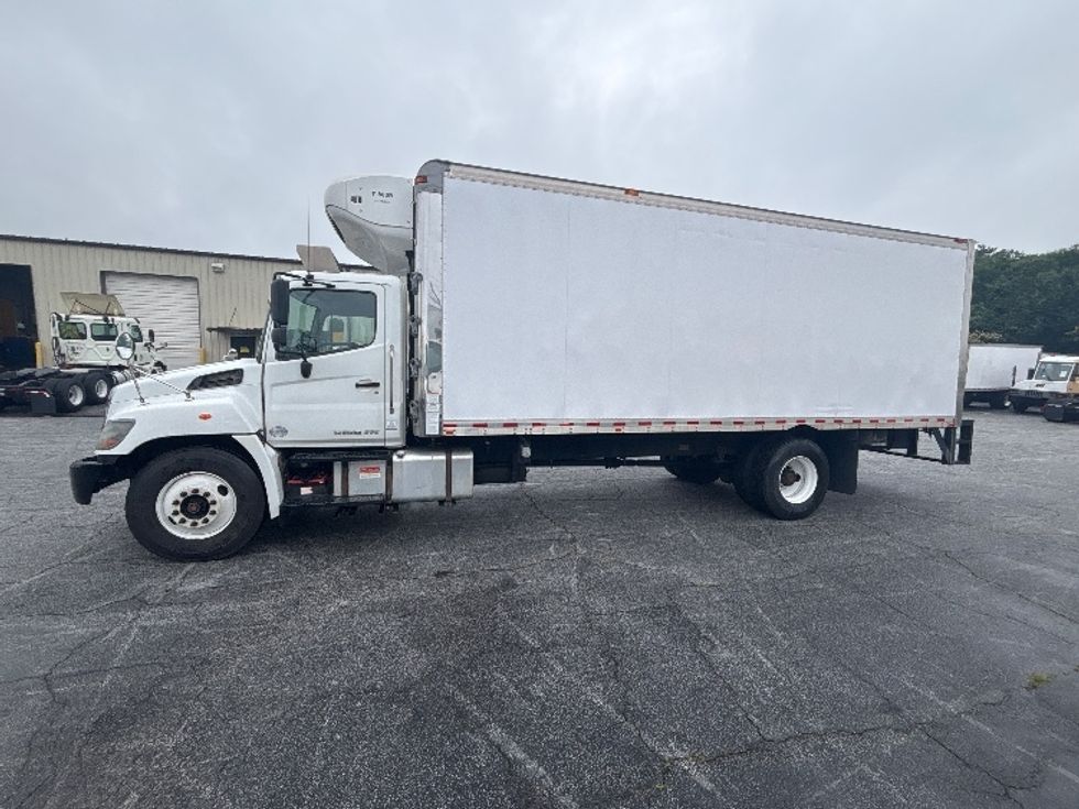 Refrigerated Truck-Light and Medium Duty Trucks-Hino-2019-268-Atlanta (Forest Park)-GA-294,868\n\t\tmiles-$ 31,000 - Image 4