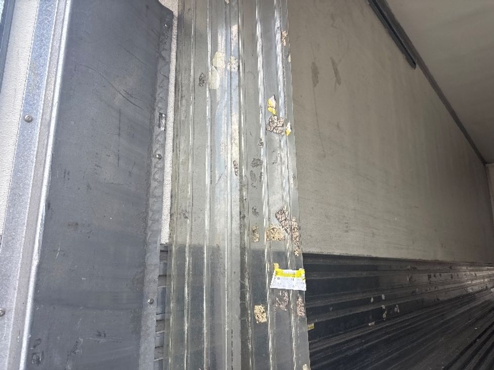 Refrigerated Truck-Light and Medium Duty Trucks-Hino-2019-268-Atlanta (Forest Park)-GA-338,845\n\t\tmiles-$ 25,750 - Image 11