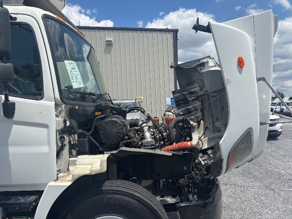 Refrigerated Truck-Light and Medium Duty Trucks-Hino-2019-268-Atlanta (Forest Park)-GA-338,845\n\t\tmiles-$ 25,750 - Image 23